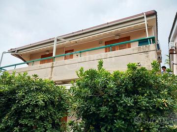 Rifinita porzione di villetta a schiera VC/29