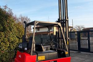 S153 - Muletto 25 q Linde H25