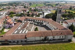 FELETTO, adiacenze: immobile da ristrutturare