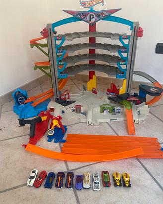 garage hot wheels