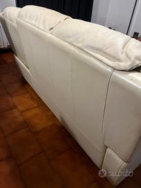 divano piu’ stufa a pellet