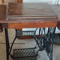 Macchina da cucire Singer a scomparsa 1924