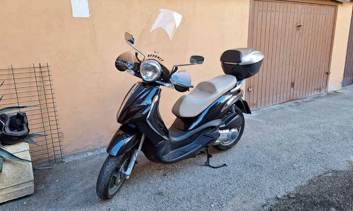 Piaggio Beverly 250 tourer