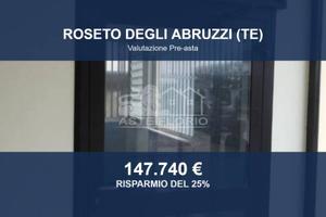 Immobile in asta di 658 m² a Roseto degli Abruzzi