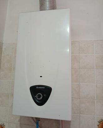 Scaldabagno a GAS  ARISTON
