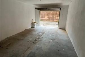 Box garage