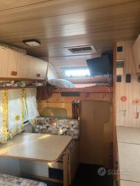 Ford Transit Camper 2500 Diesel – 6 posti