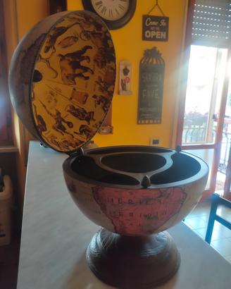 Mappamondo porta liquori 