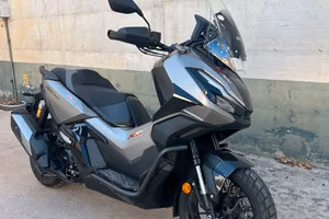 Honda Adv 350