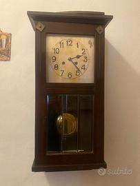 Orologio da muro a pendolo vintage
