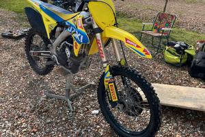 Suzuki rmz 250 2017