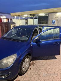 OPEL ASTRA 2004