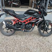 Benelli BN 125 r
