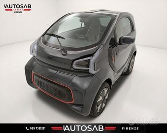 XEV YOYO Elettrica Clima Bluethoot Unico Proprie