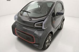 XEV YOYO Elettrica Clima Bluethoot Unico Proprie