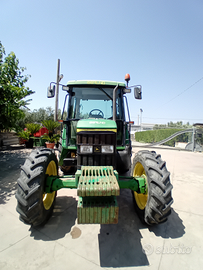 Trattore joon deere 6010