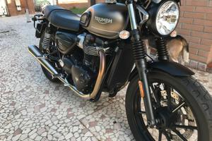 Triumph street twin 900