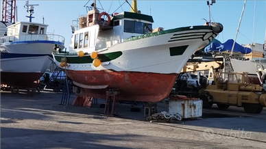 Peschereccio con licenza