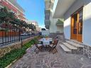 abitazione-con-doppio-ingresso-terrazzo-a-livello