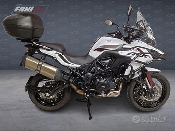 BENELLI TRK 502 X -