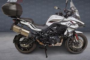 BENELLI TRK 502 X -
