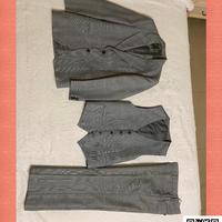 Completo con gilet A Mano -- coMe NuovO -