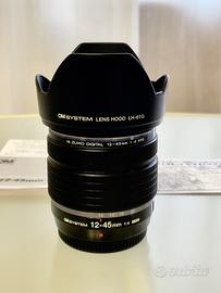 OM SYSTEM ZUIKO 12-45 f 4 Pro Obiettivo