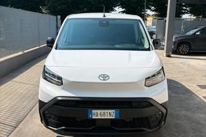 TOYOTA PROACE 1.5 100 CV – 2025 PARI AL NUOVO