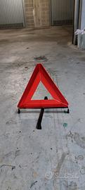 triangolo emergenza auto
