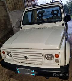 Suzuki Samurai