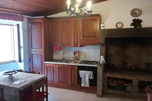 Centro storico: (via della Cantinaccia)