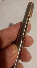 penna PARKER. a sfera. USA. nuova(cambiare ricaric