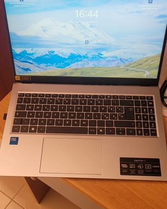 pc acer aspire go 15  intel core 7