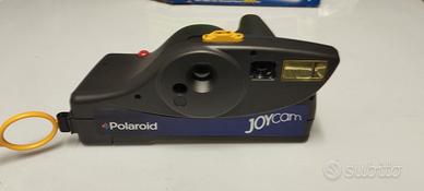 macchina fotografica polaroid 