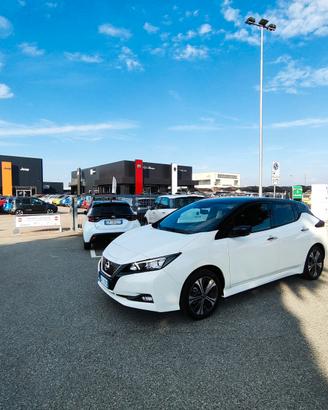 Nissan Leaf 62kw tekna e-pilot park del 2021 