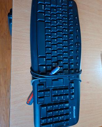 tastiera e mouse per PC