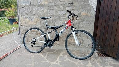 bicicletta mtb