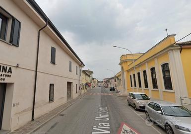 Pratico Monolocale arredato a Calvatone - Cremona