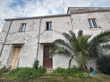 Villacidro - Storico Fabbricato indipendente