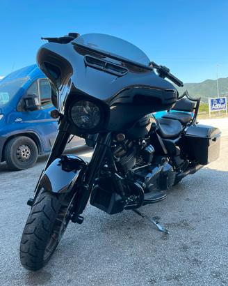 STREET GLIDE ST 2023 COME NUOVA