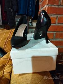 scarpe lancetti nere con tacco tg 38