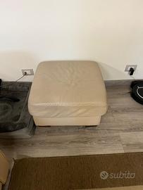 Poggia piedi in pelle Natuzzi