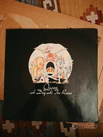 Queen - A day at the races (1976 pressing)