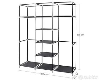 Armadio in tessuto nuovo