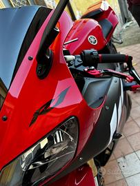 Yamaha R1 2003