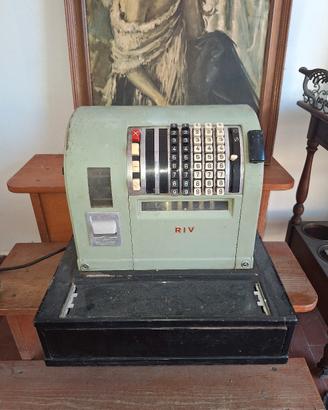 Registratore cassa da collezione della RIV