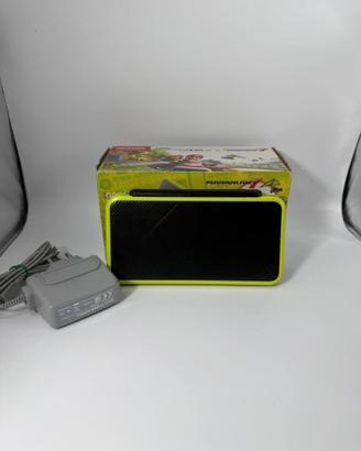 Nintendo 2DS XL Completa di Scatola e Caricatore