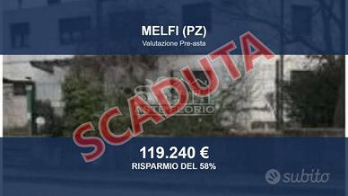 Immobile in asta di 326 m² con più di 5 locali a M