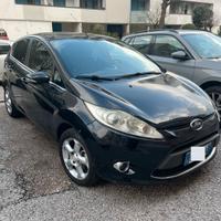2010 Ford Fiesta Titanium 1.4 benzina GPL