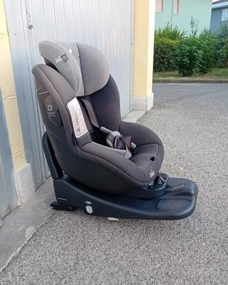 Seggiolino auto